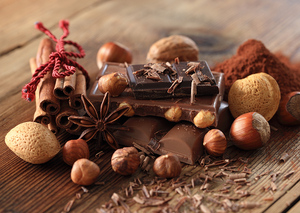 Шоколад и орешки. Почтовая открытка